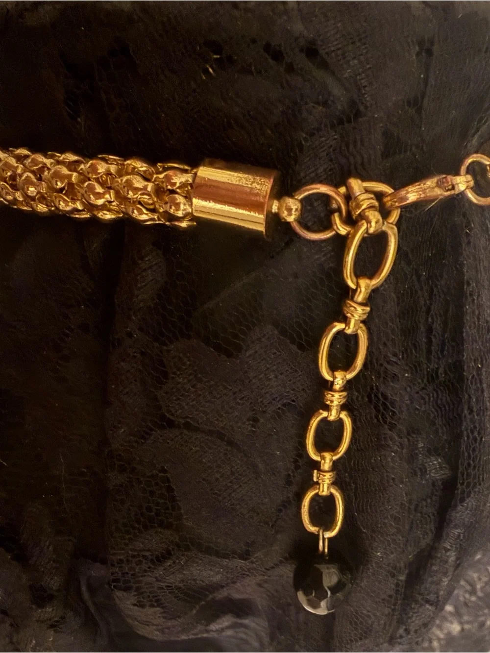 NWOT Regally Rock n Roll,… Romantic, HEARTY SWAG!